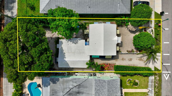 629 SE 4th Avenue  Delray Beach FL 33483 photo