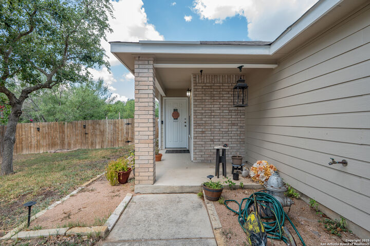Property Photo: 12334 Mountain Pine TX 78254