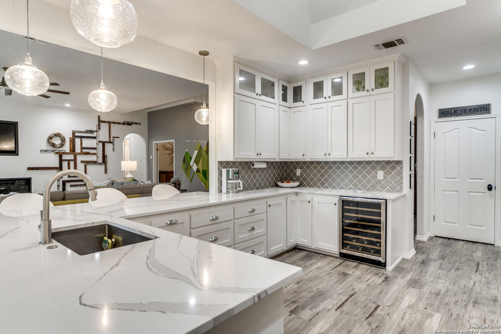 Property Photo:  8506 Fairway Spring  TX 78015 