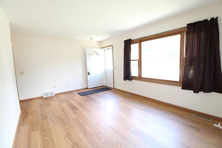 Property Photo: 1325 North Page Street WI 53589