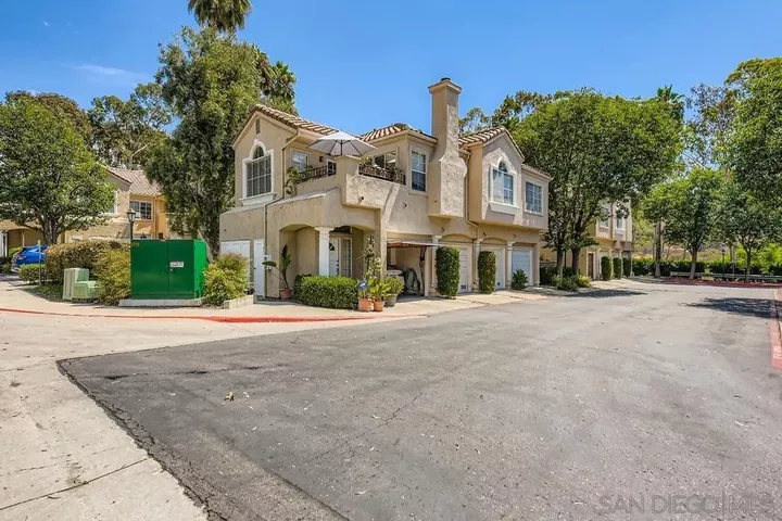 11086 Portobelo Dr  San Diego CA 92124 photo