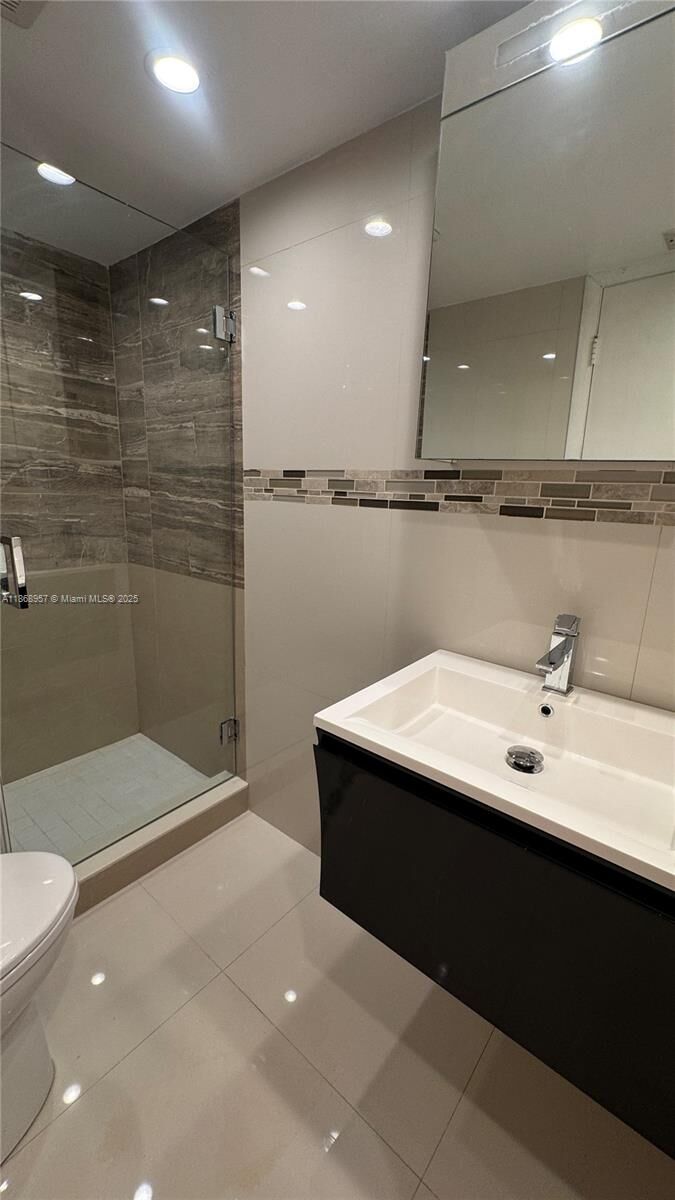 Property Photo: 1701 NE 191st St A214 FL 33179