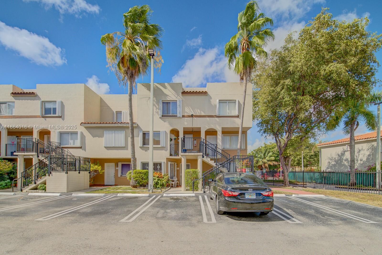 Property Photo: 551 NW 82nd Ave 526 FL 33126
