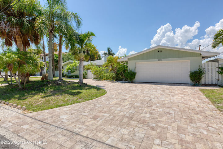 Property Photo:  2016 S River Road  FL 32951 