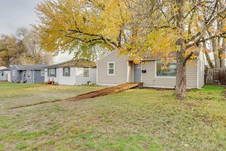 Property Photo: 6116 N Astor St WA 99207