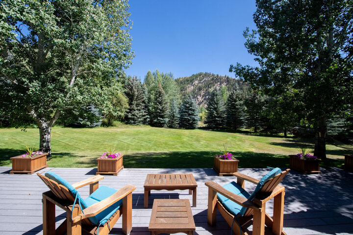 Property Photo:  705 Canyon Rd  ID 83333 