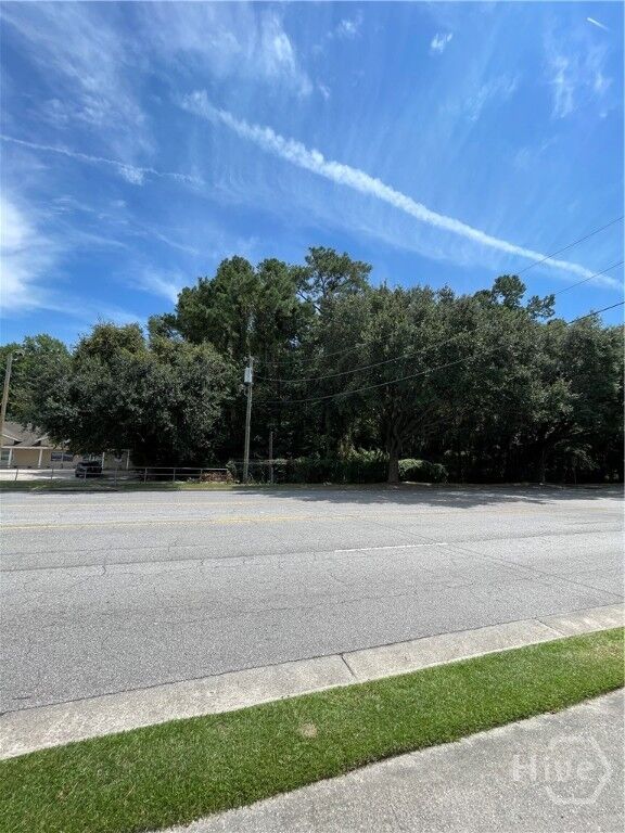 Property Photo: 7750 Waters Avenue GA 31406
