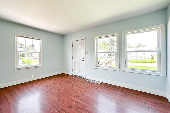 Property Photo: 3015 Ave G IA 51501