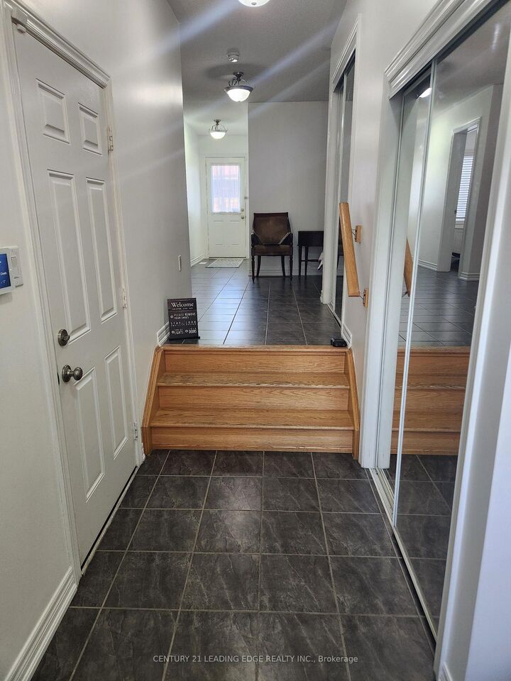 Photo de la propriété: 12 Pringdale Gardens Circle ON M1J 0B1