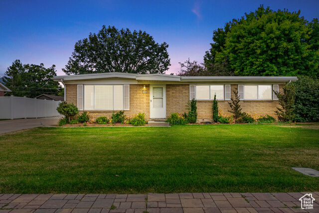 Property Photo: 1006 E 5600 S UT 84121