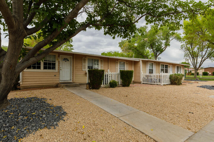 600 N 2450 E St #1004  St George UT 84790 photo