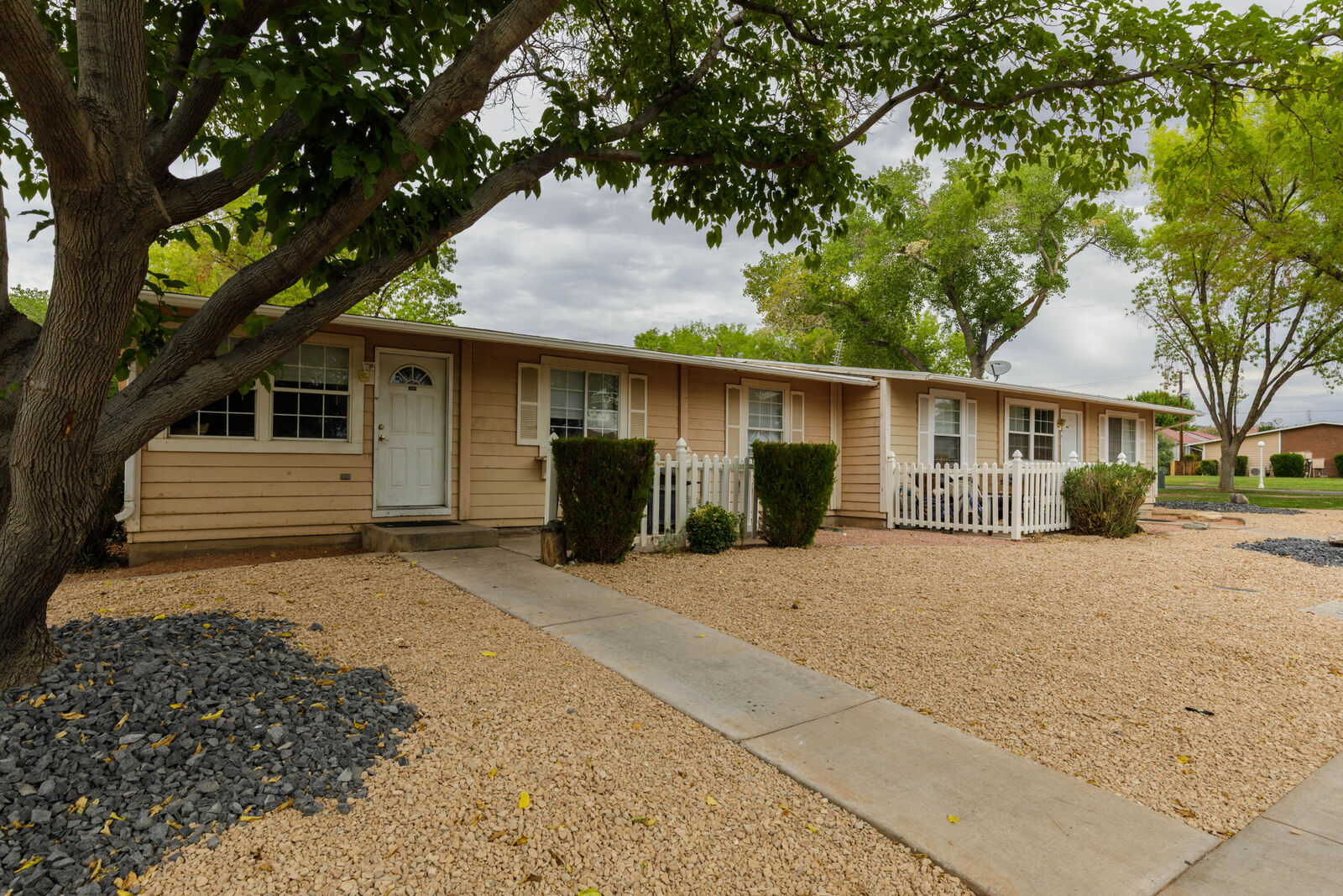Property Photo:  600 N 2450 E St #1004  UT 84790 