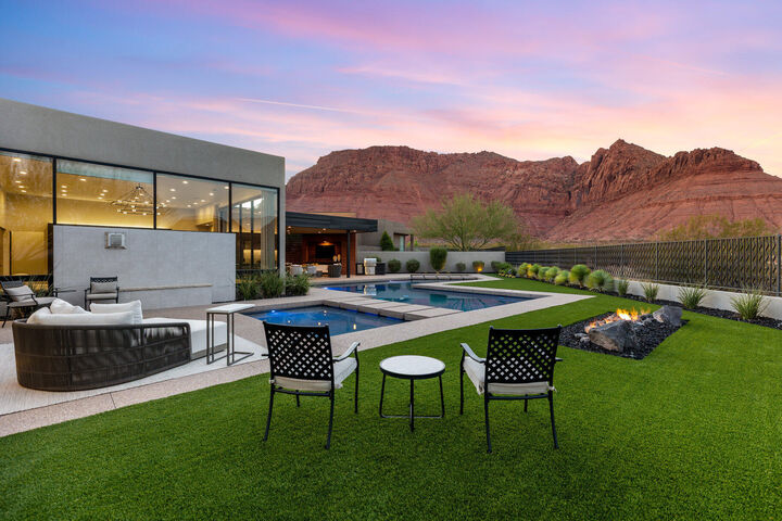 Property Photo: 362 N Turtle Point Dr UT 84738