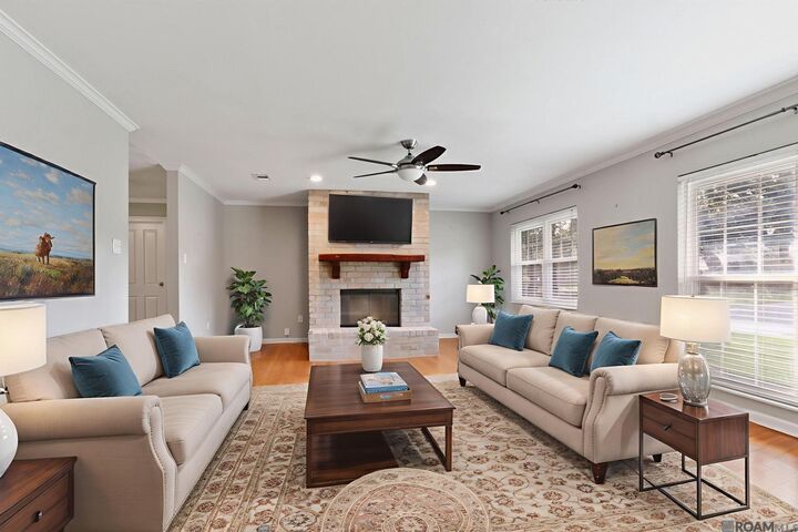 Property Photo:  7952 Mary Ann Pl  LA 70809 