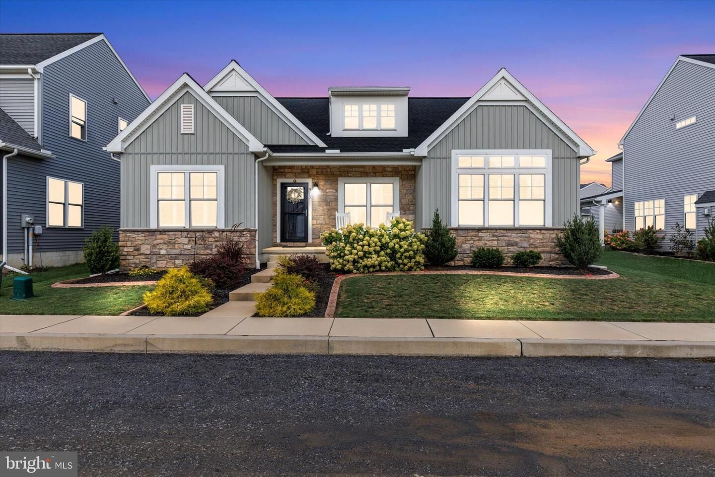 Property Photo:  513 Charleston Drive  PA 17055 