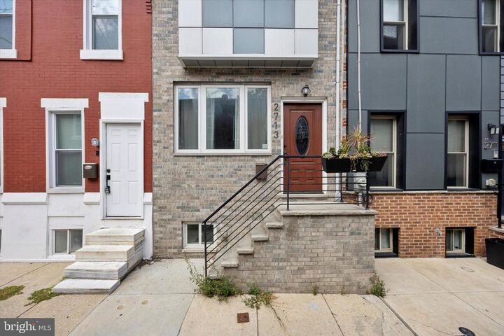 2713 Latona Street  Philadelphia PA 19146 photo