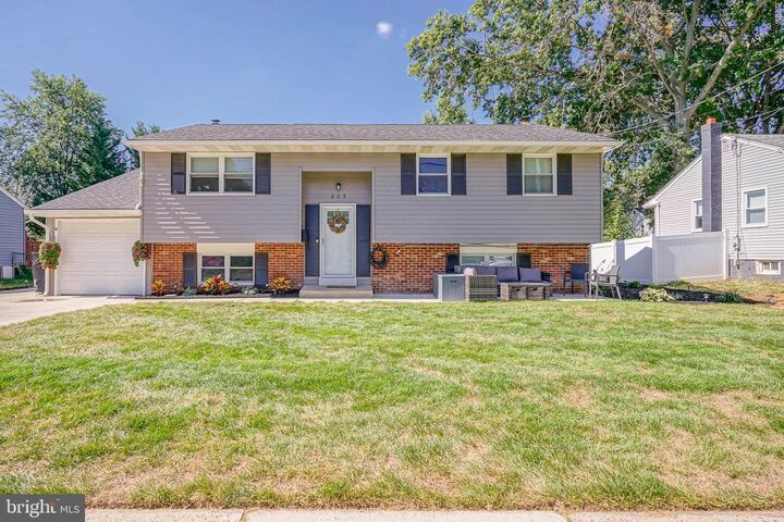 Property Photo: 209 Howard Avenue NJ 08098