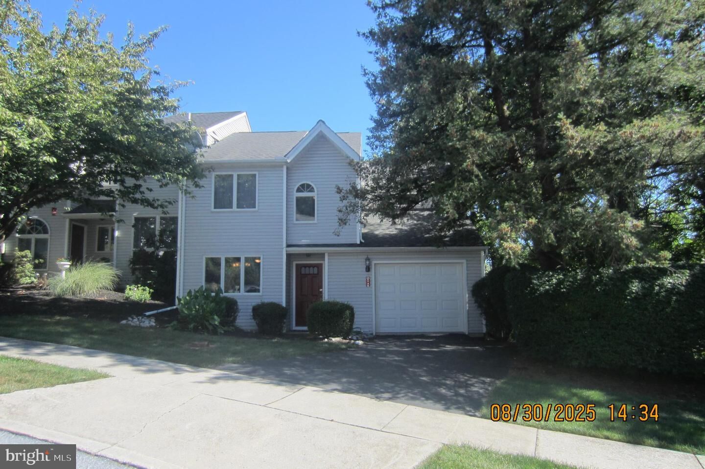 Property Photo:  1740 Creek Vista Drive  PA 17070 