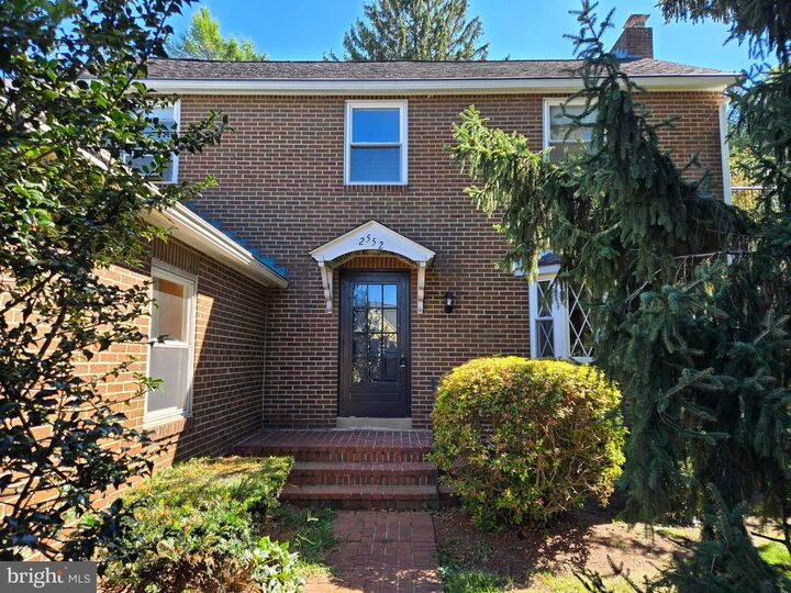 2552 Garfield Avenue  Reading PA 19609 photo