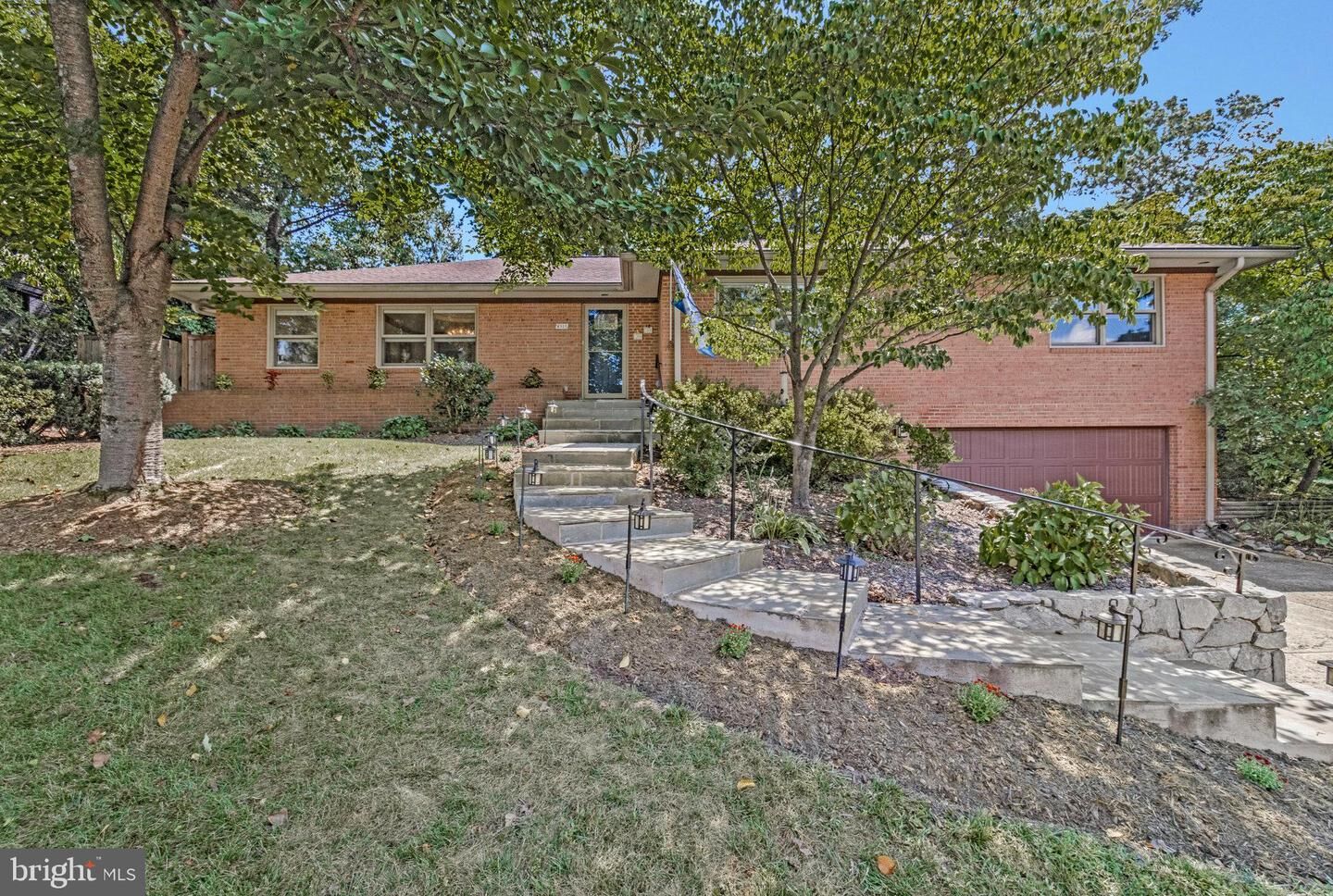 Property Photo: 4520 39th Street N VA 22207