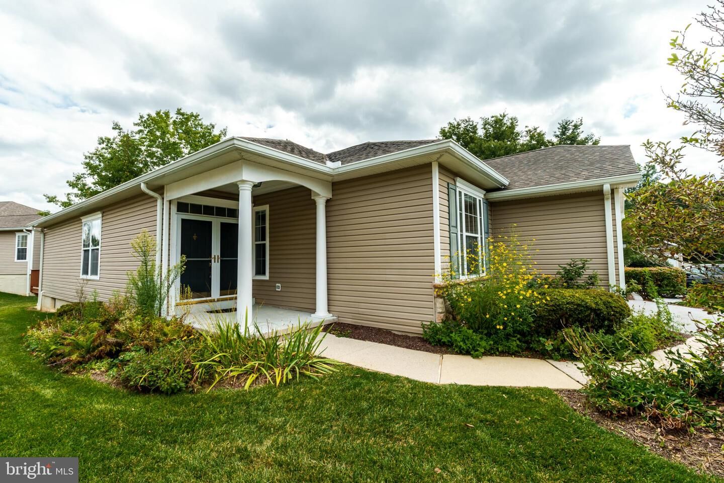 Property Photo:  1484 Quaker Rdg  PA 19380 