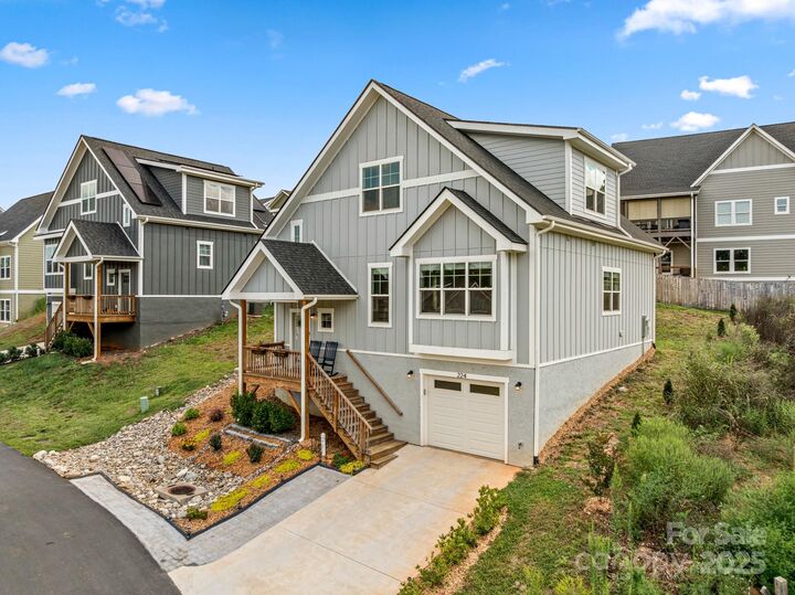 224 Oak Meadow Lane  Asheville NC 28804 photo