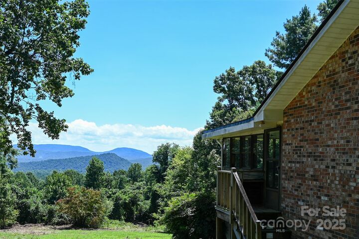 Property Photo:  371 Heatherly Heights Road  NC 28773 