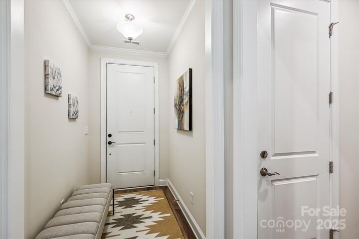 Property Photo: 10400 Superb Lane NC 28215