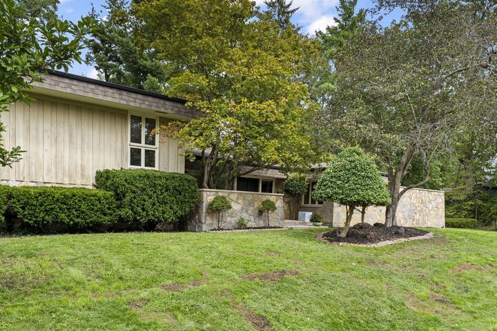 Property Photo: 5966 Whitman Road OH 43213