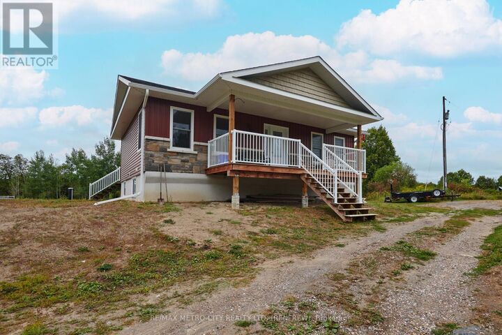 Property Photo: 132 Stufko Road ON K7V 3Z7
