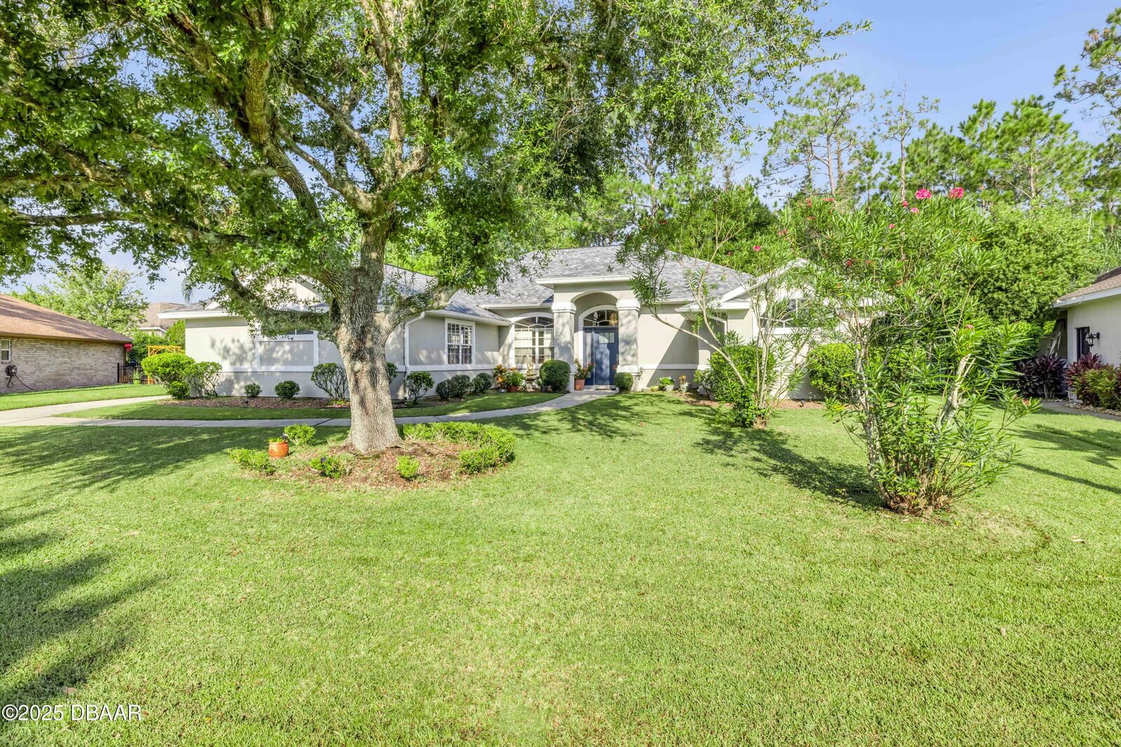 Property Photo: 27 Foxhunter Flt FL 32174
