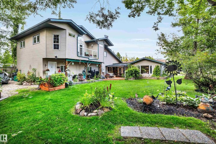 605 6th Street  Rural Lac Ste. Anne County AB T0E 1A0 photo