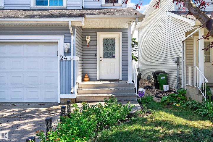 Property Photo: 14603 Miller Boulevard NW 24 AB T5Y 3B6