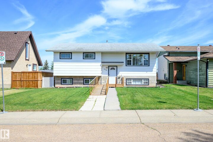 5118 17A Avenue NW  Edmonton AB T6L 1A6 photo