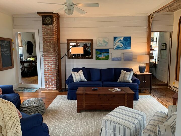 Property Photo: 309 Strawberry St VA 23310