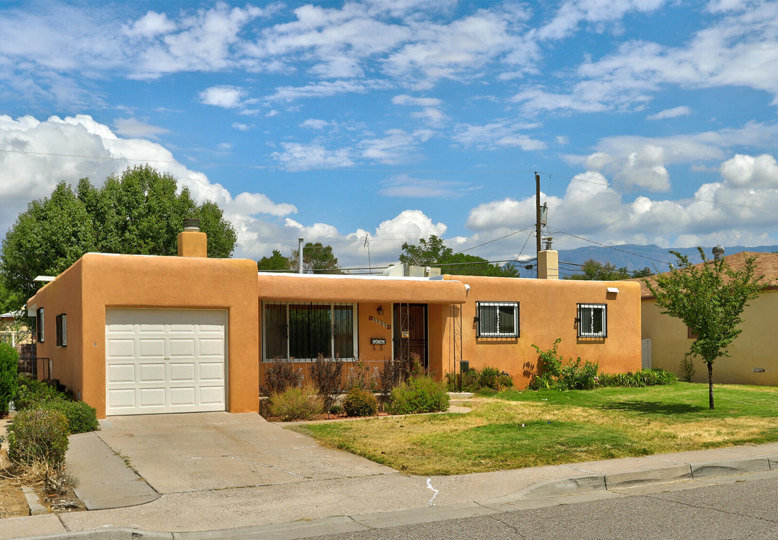 Property Photo:  9509 Apache Avenue NE  NM 87112 