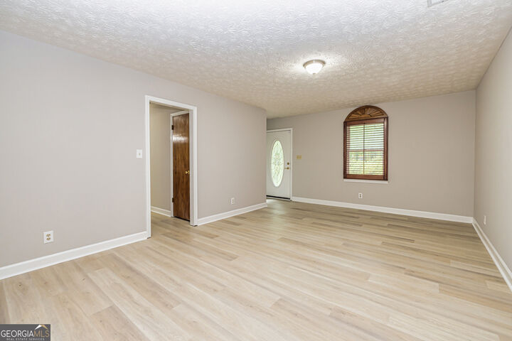 Property Photo: 163 George Coggin Road GA 30265