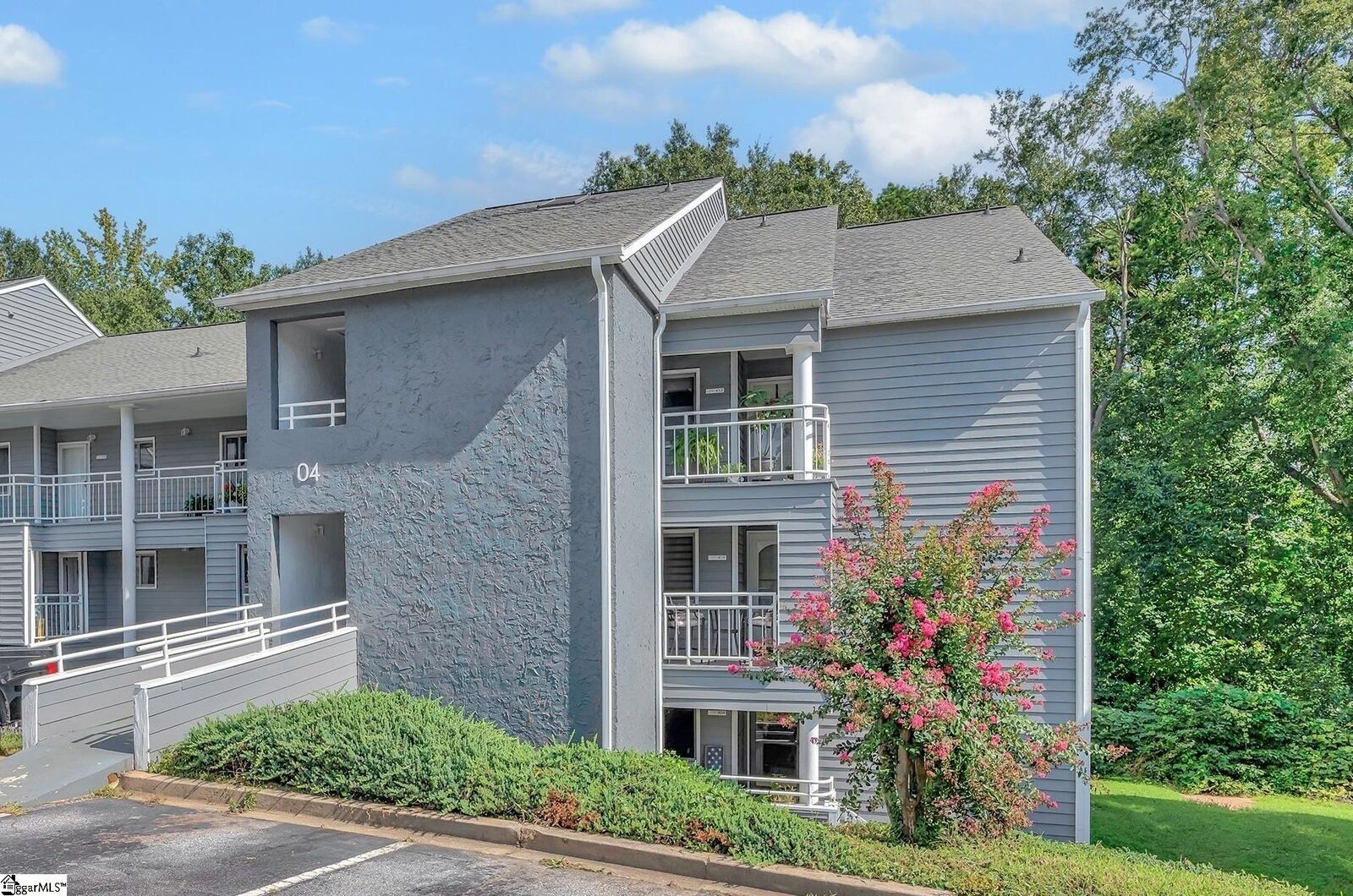 Property Photo:  404 Northlake Drive  SC 29625 