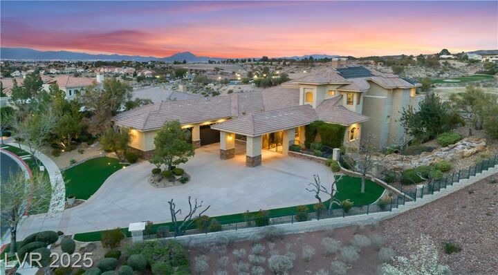 Property Photo:  2870 Quartz Canyon Drive  NV 89052 