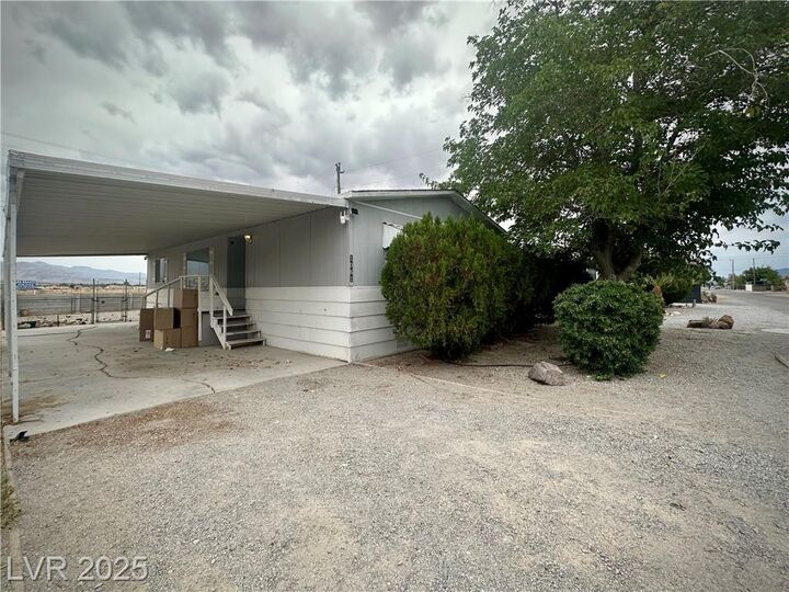 Property Photo: 1061 South Comstock Circle NV 89048