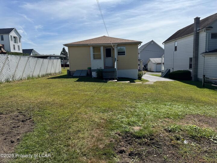 Property Photo: 26 Shiffer Lane PA 18705