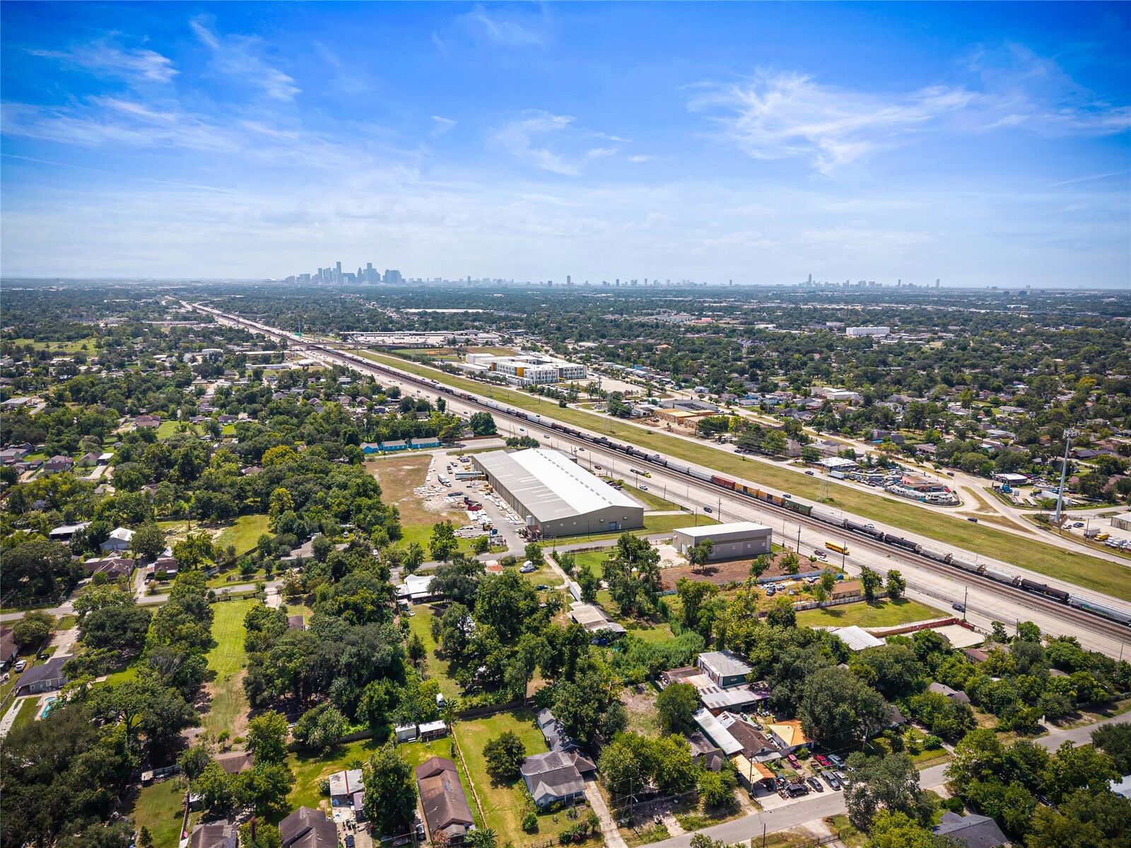 Property Photo:  9910 E Hardy Road  TX 77093 