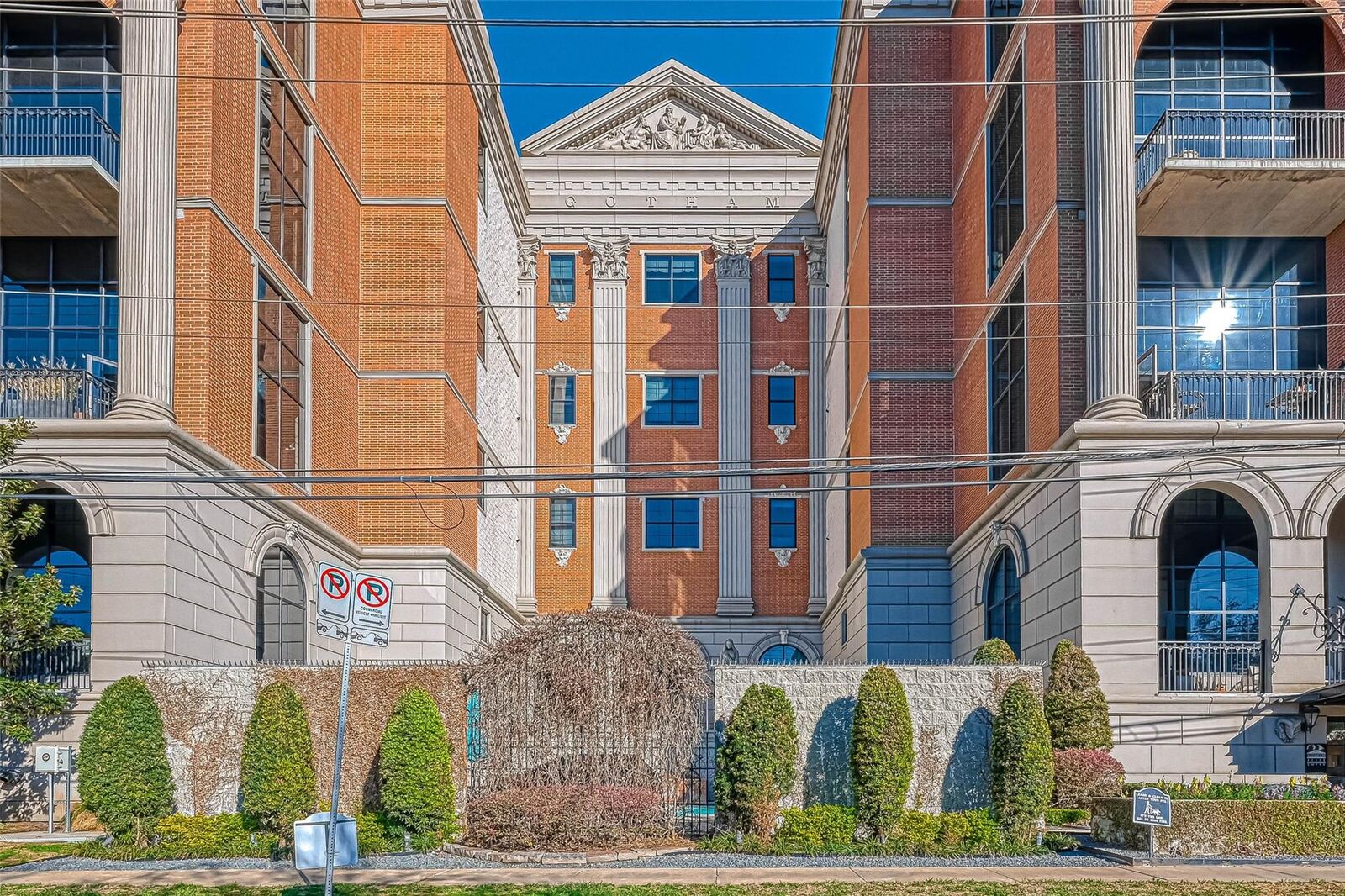 Property Photo:  1025 S Shepherd Drive 209  TX 77019 