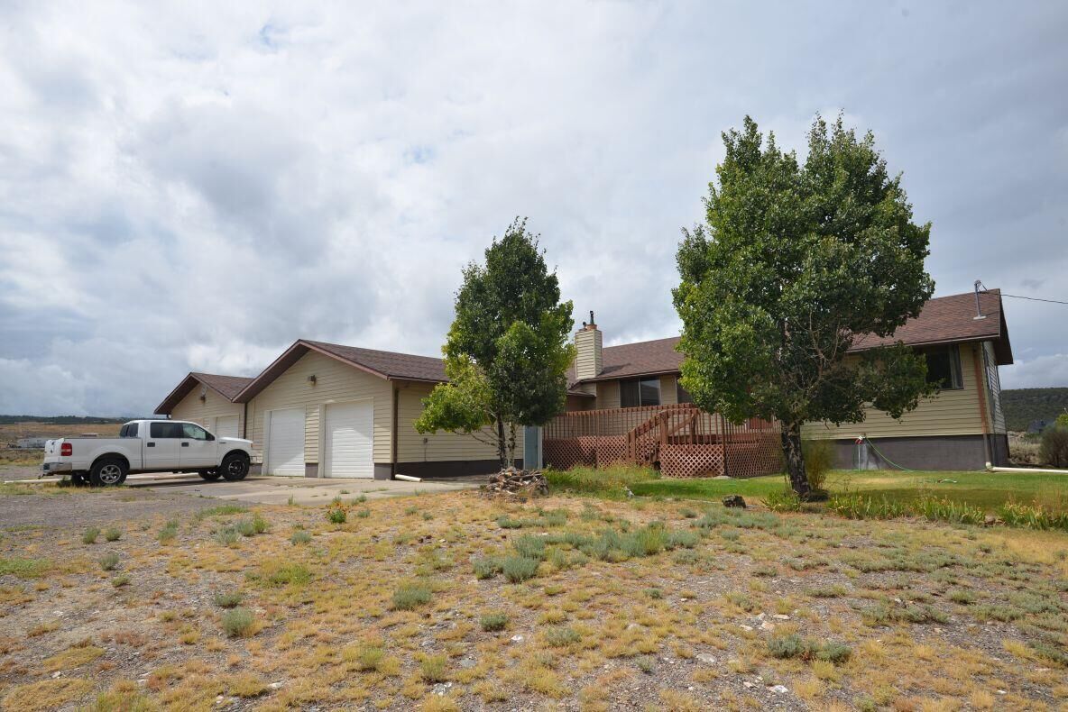 Property Photo:  86 E 1000 S  UT 84759 