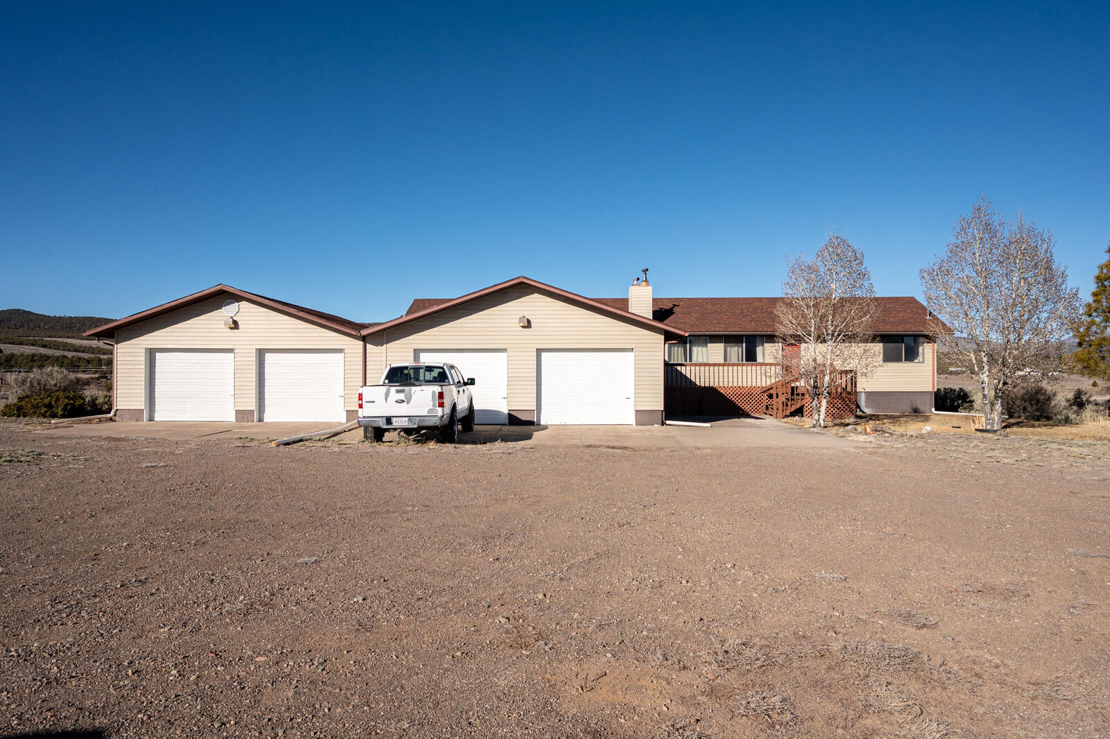 Property Photo:  86 E 1000 S  UT 84759 