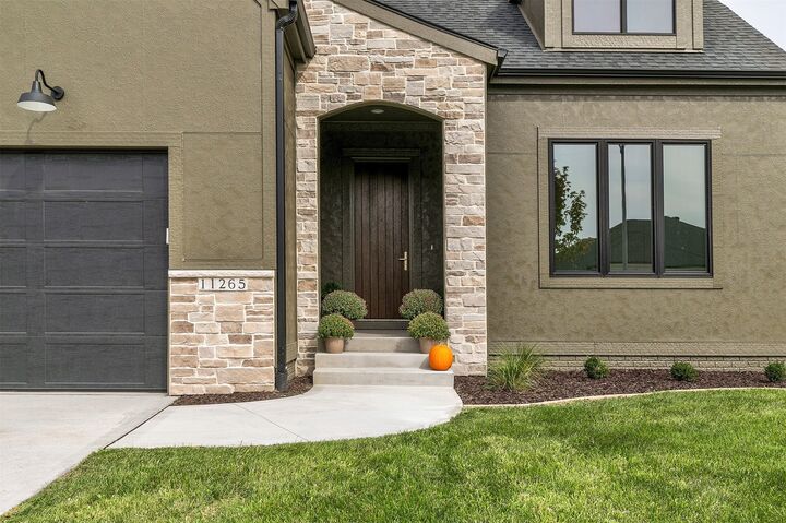 Property Photo: 11265 Twilight Drive IA 50266