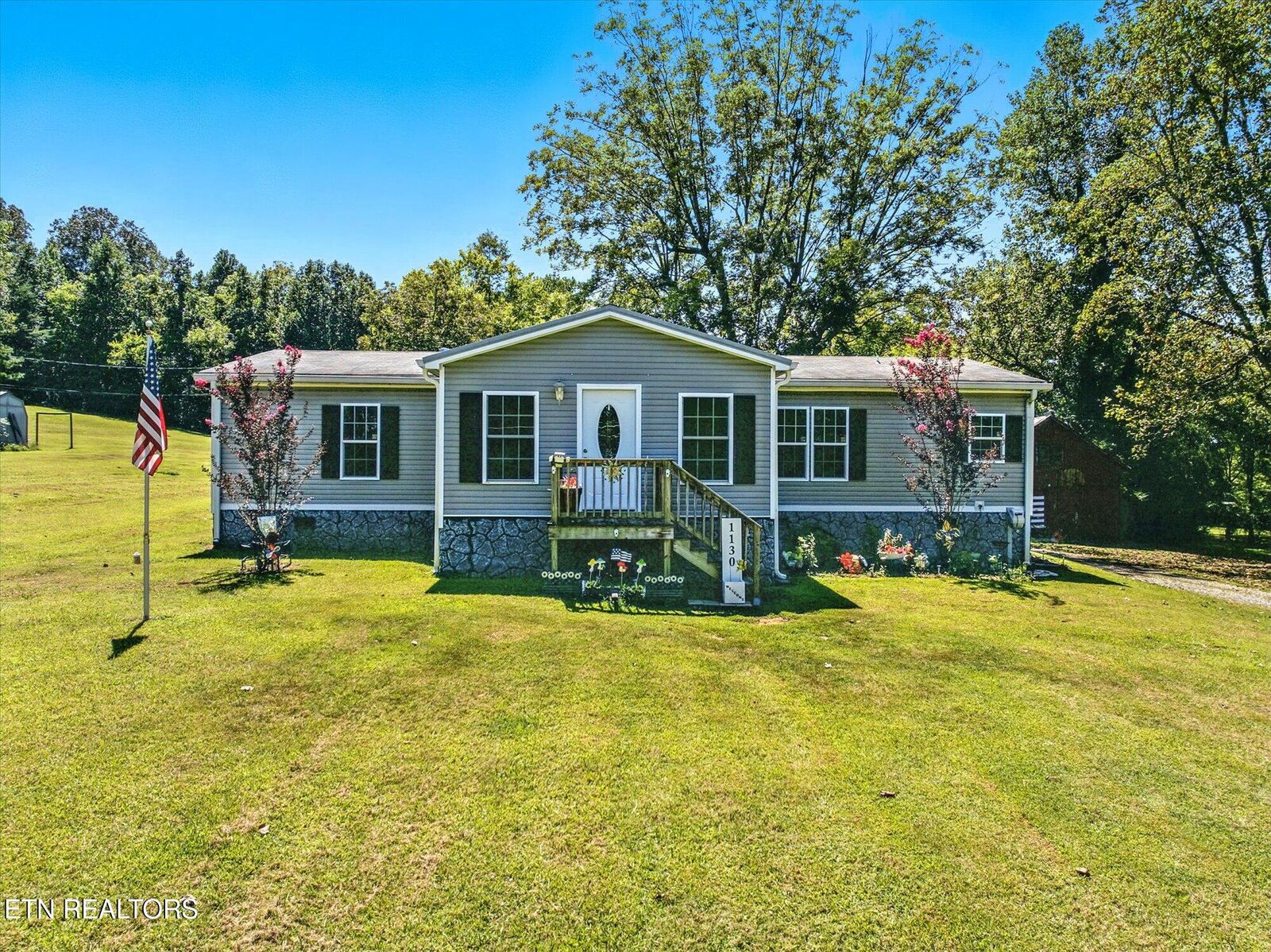 Property Photo:  1130 County Road 660  TN 37331