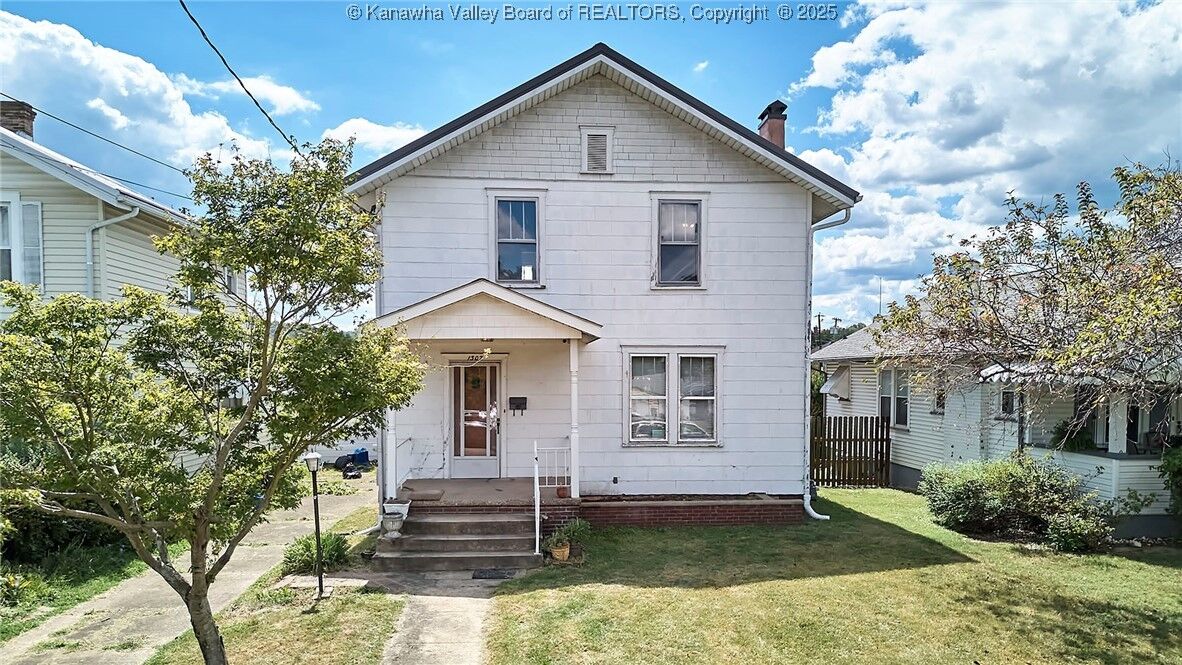 Property Photo: 1307 Payne Avenue WV 25064