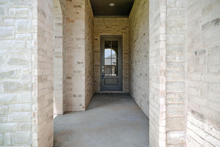 Property Photo:  1405 Durham Avenue  TX 79382 