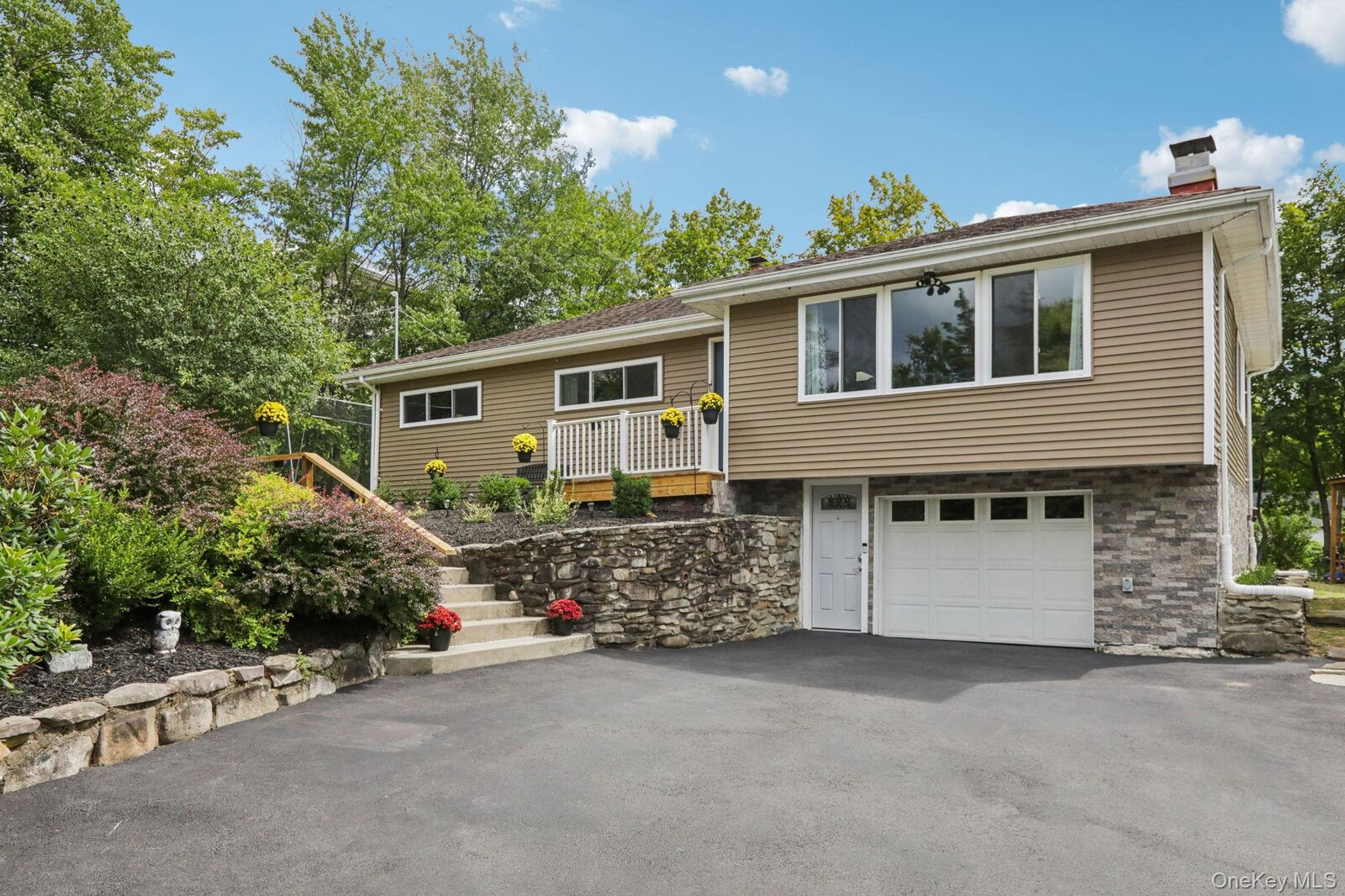 Property Photo:  128 Bethlehem Road  NY 12553 